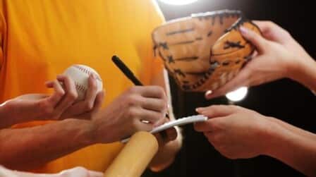 Cherished Pastime: Baseball Autograph Collection Tips Cherished Pastime: Baseball Autograph Collection Tips