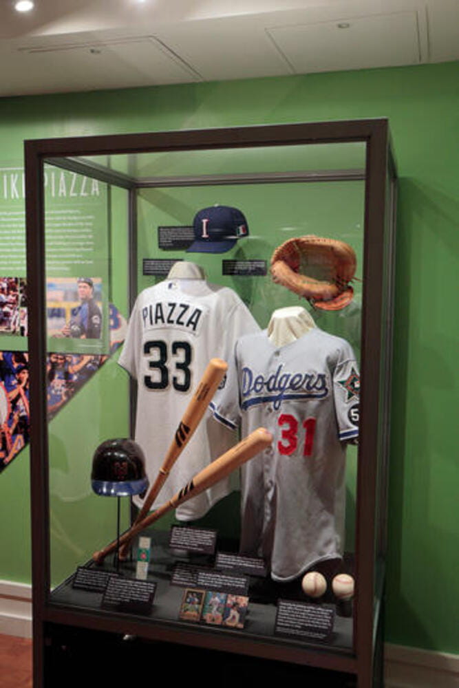 Memorabilia belonging to Mike Piazza who was inducted into the Hall of Fame in 2016, National Baseball Hall of Fame & Museum , Cooperstown, USA.