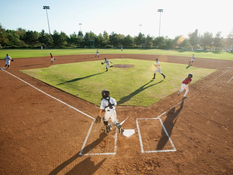 USA, California, little league baseball team (10-11) during baseball match
