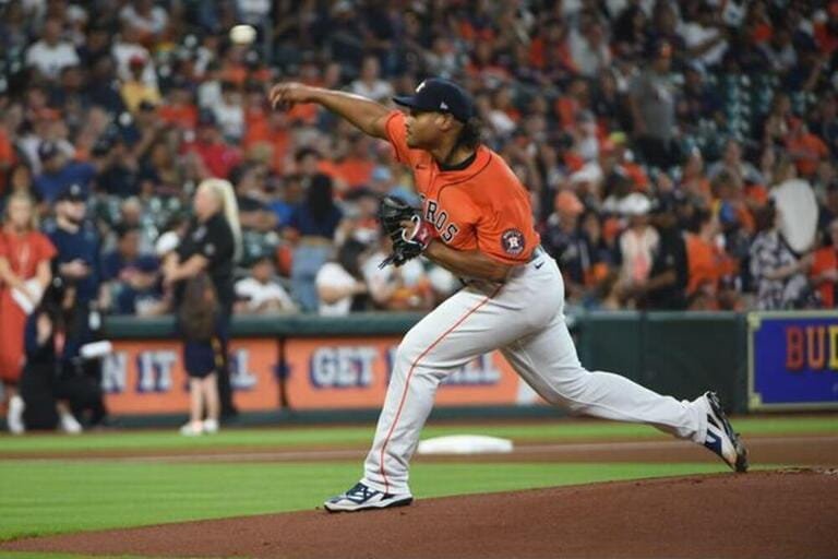 Houston Astros starting pitcher Luis Garcia (77) warms-up before the MLB game between the Houston Astros and the Detroit Tigers 